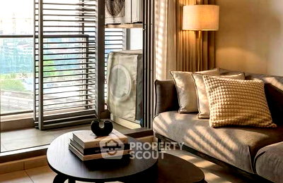 Condos for rent Bangkok University : 1-BR Condo at The Lofts Ekkamai near BTS Ekkamai (ID 2783965)