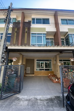 For Sale: 3-Storey Townhouse on Ramintra Road (Sukhaphiban 5 Soi 5) Great Location Near Pink Line | Functional Layout | Affordable City Living
