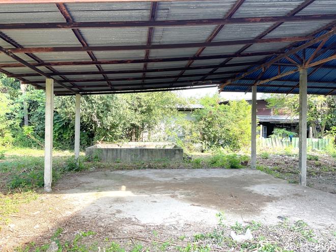 picture HOME 229 Sq.w. Lat Yao Nakhon Sawan for 413,000 - 16/38