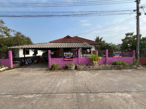บ้านเดี่ยวหนึ่งชั้น ใกล้นิคมลำพูน