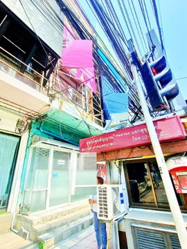 อาคารพาณิชย์ 6 ชั้น 5 นอน 5 น้ำ ใกล้ BTS บางจาก 300 ม.384 ตร.ม.ทำเลติดถนนใหญ่ แยกสำคัญย่านสุขุมวิท การเดินทางสะดวก