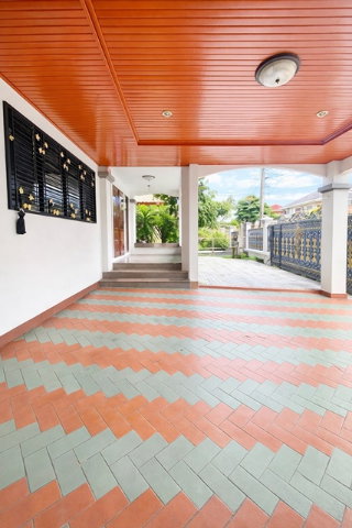 รูป ตลาดถนอมมิตร 800 ม.78 ตร.ว. 312 ตร.ม. ถ.สุขาภิบาล5 คฤหาสน์ บ้านเดี่ยว 3-4นอน 3 น้ำ ใกล้เสถียรธรรมสถาน 900 ม. เพลินนารี่มอลล์ 2.2 กม. - รูปที่ 5/8