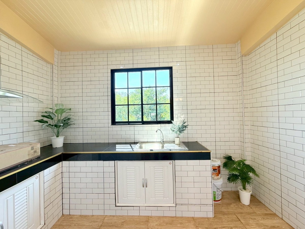 รูป ทาวน์เฮาส์ 2 ชั้น ม.ณัฐวรรณ สังฆสันติสุข 18 หนองจอก 2 ห้องนอน 18.9 ตร.ว. ราคา 1.79 ล้านบาท - รูปที่ 5/19