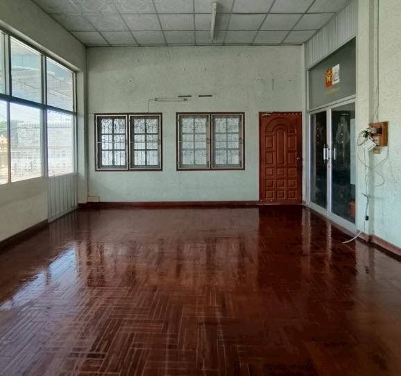 รูป ที่ดินพร้อมสิ่งปลูกสร้าง 182.1 ตร.วา อำเภอเมืองนครสวรรค์ นครสวรรค์ 3.8M - รูปที่ 3/6