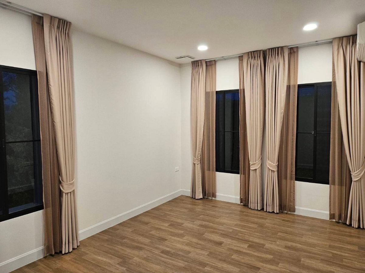 รูป P0636/ให้เช่าบ้านเดี่ยว Super Luxury นันทวัน ปิ่นเกล้า-กาญจนาภิเษก หลังใหม่ล่าสุด - รูปที่ 4/32