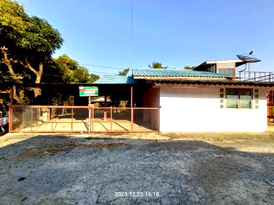 HOME 781 Sq.w. Doembang Nangbuat Suphanburi for 1.6M
