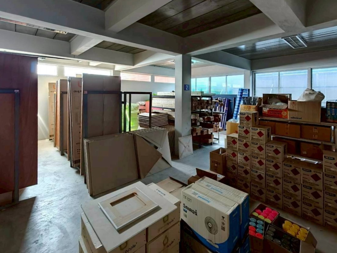 รูป ให้เช่า สำนักงาน อาคารพาณิชย์ 3 คูหา พร้อมโกดัง ลาดพร้าว101 โยธินพัฒนา เนื้อที่ 180 ตร.ว. พื้นที่ใช้สอย 905 ตรม. ใกล้เลียบด่วน - รูปที่ 21/32