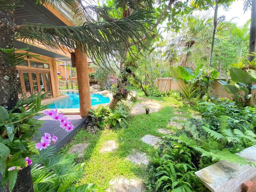 รูป 4 Bedroom Pool Villa for Sale Na Jomtien - รูปที่ 3/11