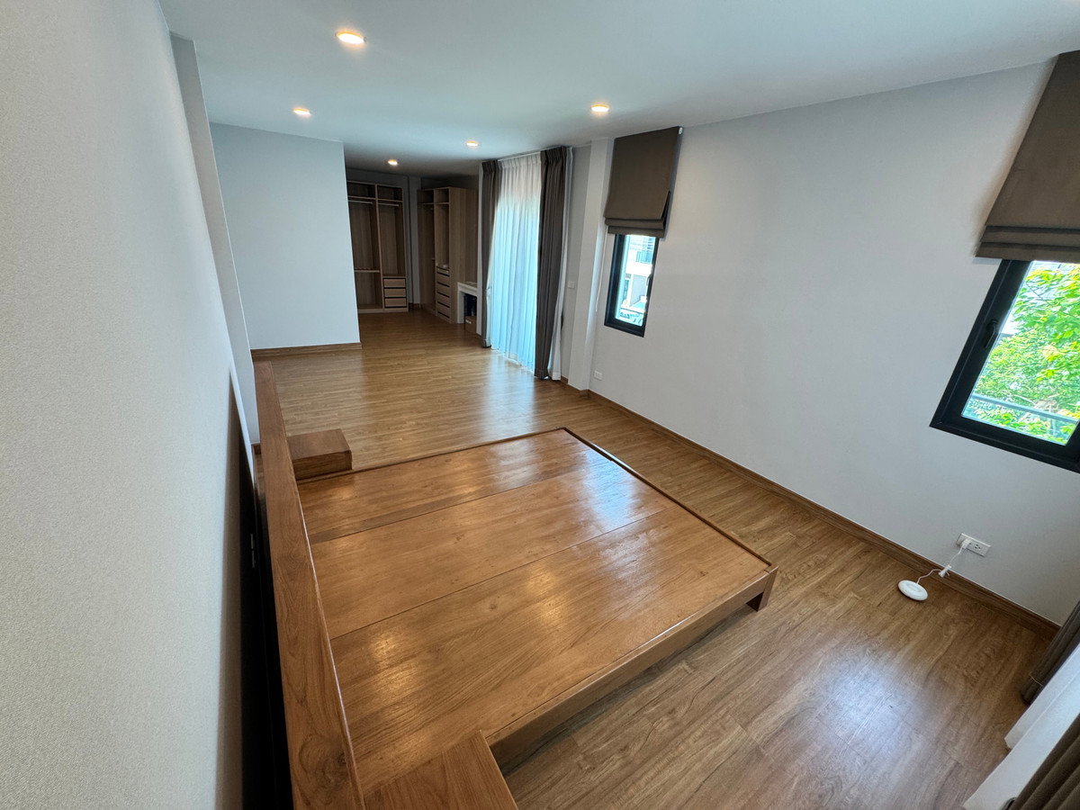 รูป WS7036 🏡 ให้เช่าบ้านใหม่ CENTRO วิภาวดี ใกล้ สนามบินดอนเมือง เพียง 90,000 บาท/เดือน - รูปที่ 12/26