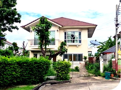 Houses for sale Pathumthani : FOR SALE  HOUSE PROPERTY  3511000 BAHT.