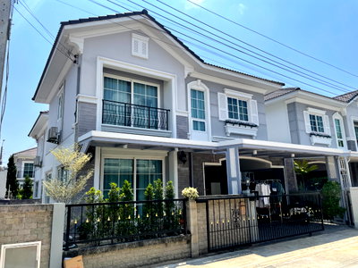 ขายบ้านเดี่ยว : บ้านเดี่ยว ราคาพิเศษ! โกลเด้น นีโอ สุขุมวิท-ลาซาล (Golden Neo Sukhumvit-Lasalle) 35.7 ตร.ว. ใกล้ BTS สำโรง | #TPI-2970