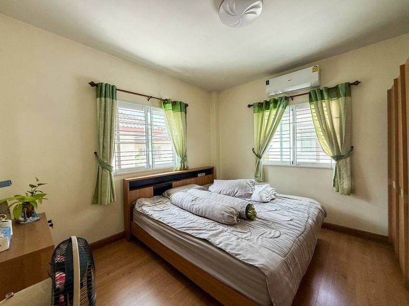 รูป ขายบ้านเดี่ยว 2 ชั้น หมู่บ้านศรีนครินทร์ ศรีราชา บ้านสวย ราคาดี - รูปที่ 16/19