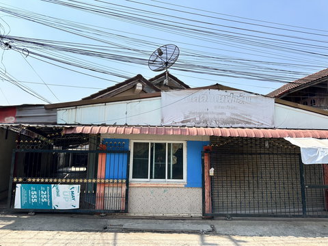 ที่ดินพร้อมสิ่งปลูกสร้าง 93 ตร.วา อำเภอเมืองบุรีรัมย์ บุรีรัมย์ 1.5M