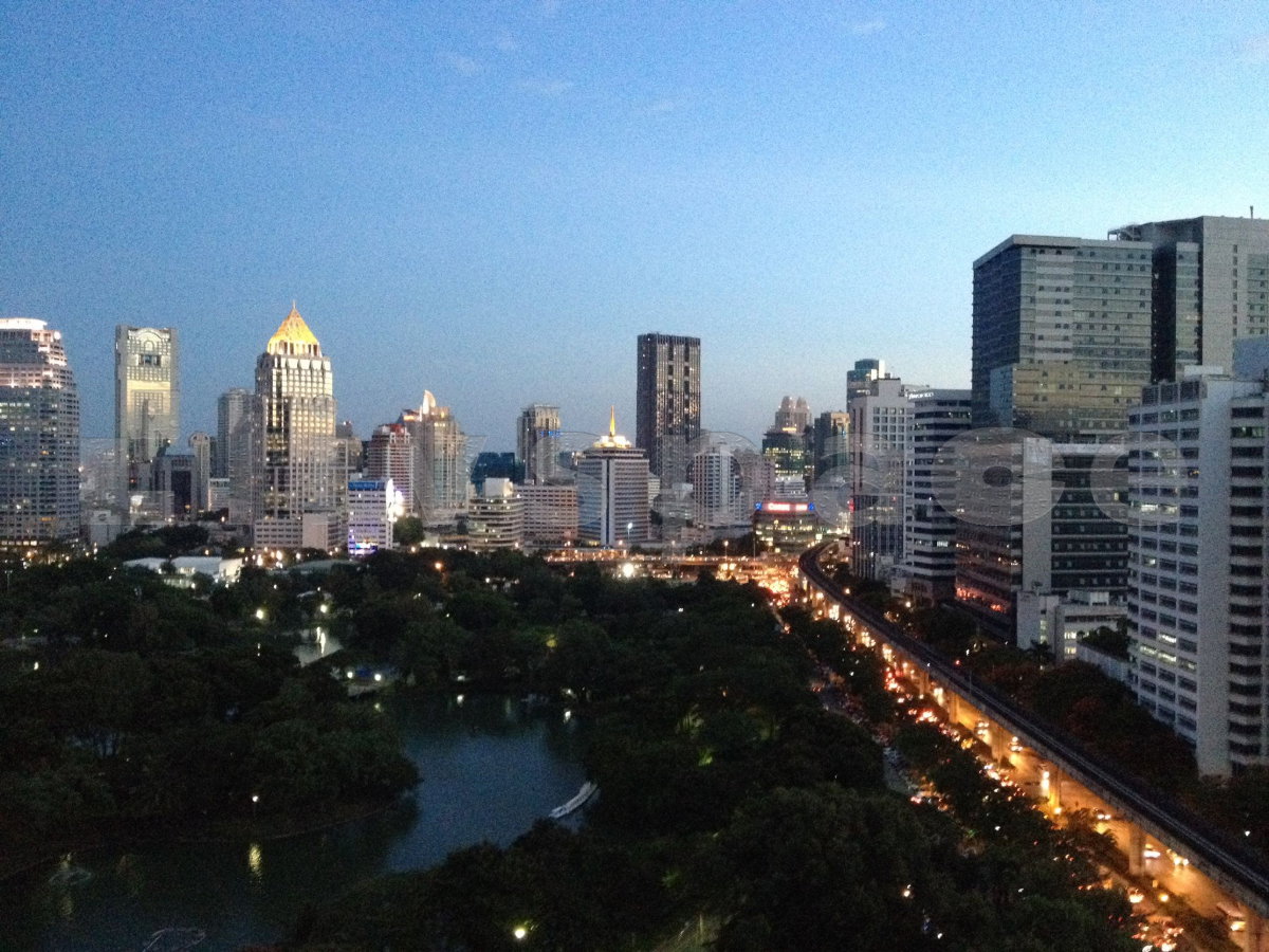 รูป ▚ LI109ツ ให้เช่า: 185 Rajadamri 4BR Duplex 360sqm. 350K ✨ วิวสวนลุมพินีแบบพาโนรามา ยูนิตหรูไซส์ใหญ่ ตกแต่งบางส่วน (Partly Furnished) 🏙️ - รูปที่ 5/10