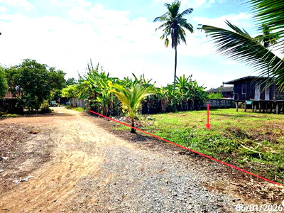 บ้านเดี่ยว รพ.สวรรคโลก : บ้านเดี่ยว 491.6 ตร.วา สวรรคโลก สุโขทัย 738,000