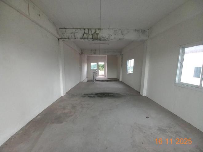 รูป อาคารพาณิชย์ 36 ตร.วา จักรไพศาล 18 ศรีราชา ชลบุรี 5M - รูปที่ 10/32