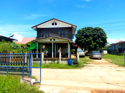 ที่ดิน คอนสวรรค์ ชัยภูมิ : ที่ดินพร้อมสิ่งปลูกสร้าง 246 ตร.วา อำเภอคอนสวรรค์ ชัยภูมิ 1.3M