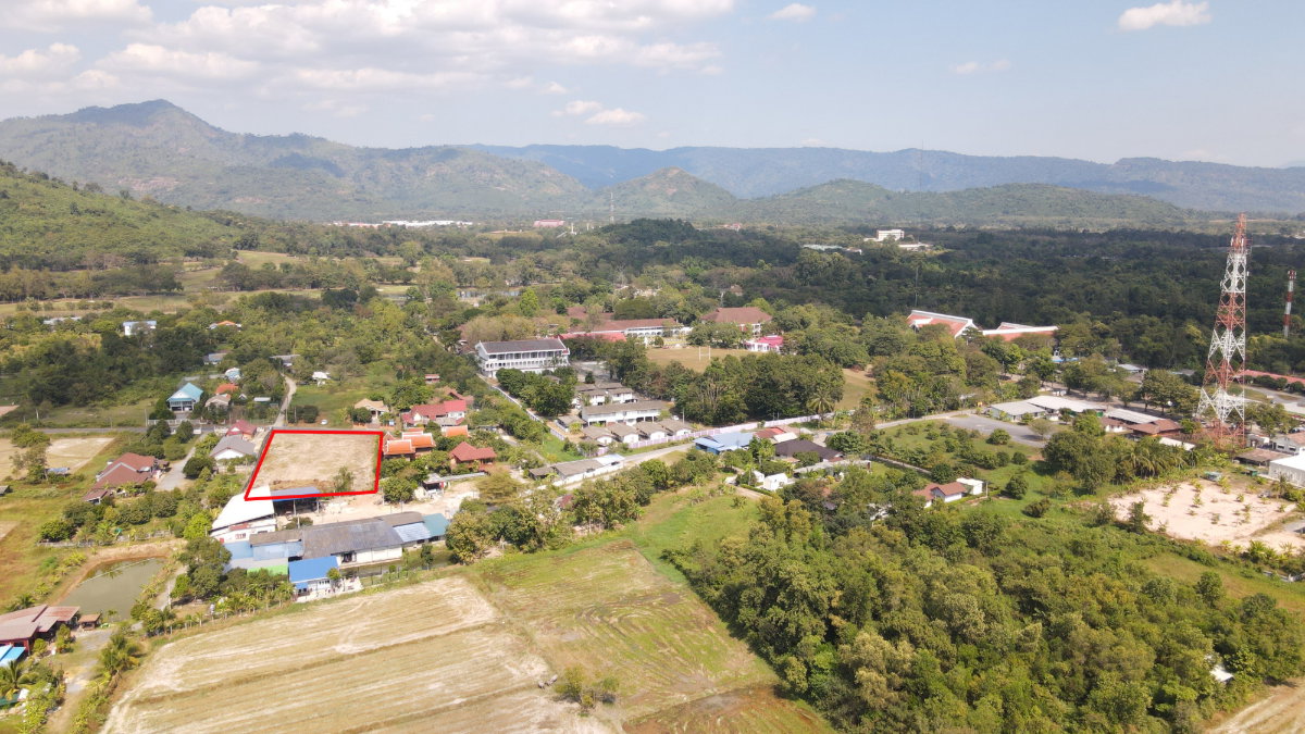 รูป ขายที่ดินถมแล้ว 2 ไร่ หน้าสนามกอล์ฟ รร.นายร้อย จปร. หน้ากว้าง 41 ม. วิวเขาชะโงกชัด - รูปที่ 9/18