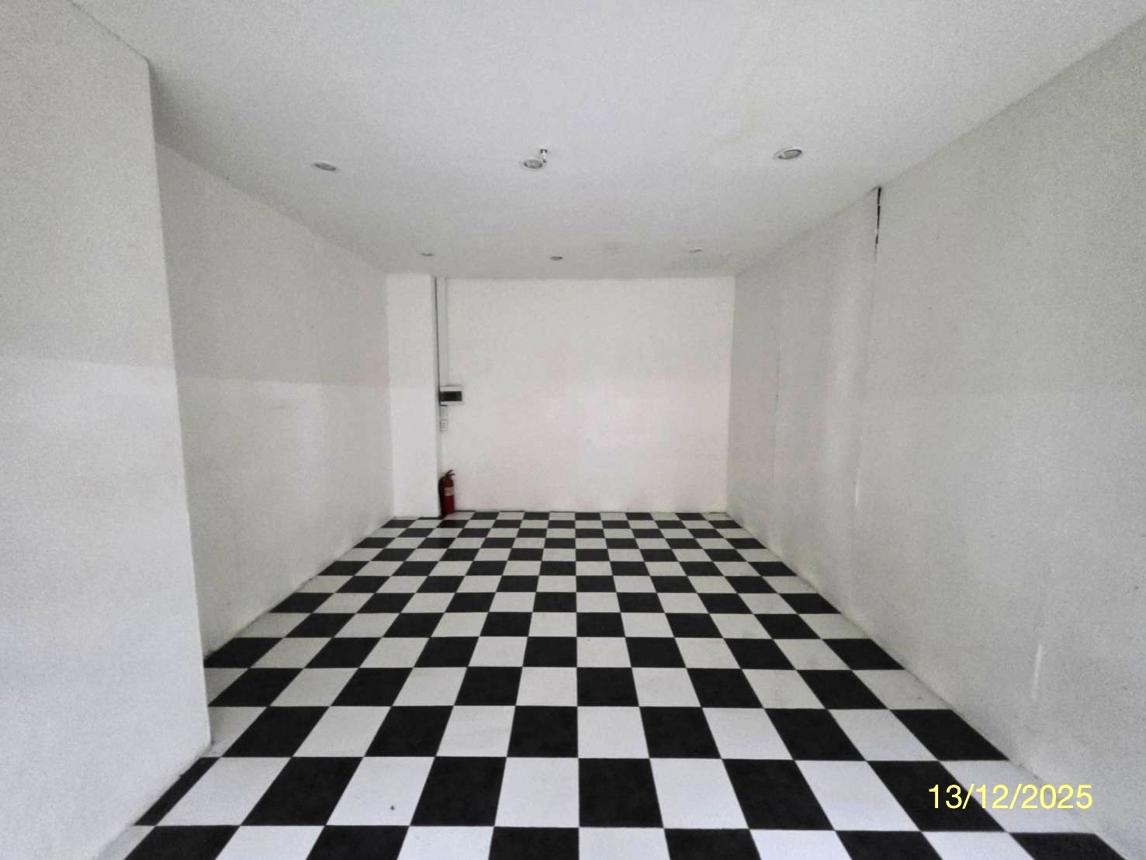 รูป ห้องชุดสำนักงาน 25.5 ตร.วา ใบหยกทาวเวอร์ เขตพญาไท กรุงเทพมหานคร 5.6M - รูปที่ 8/18