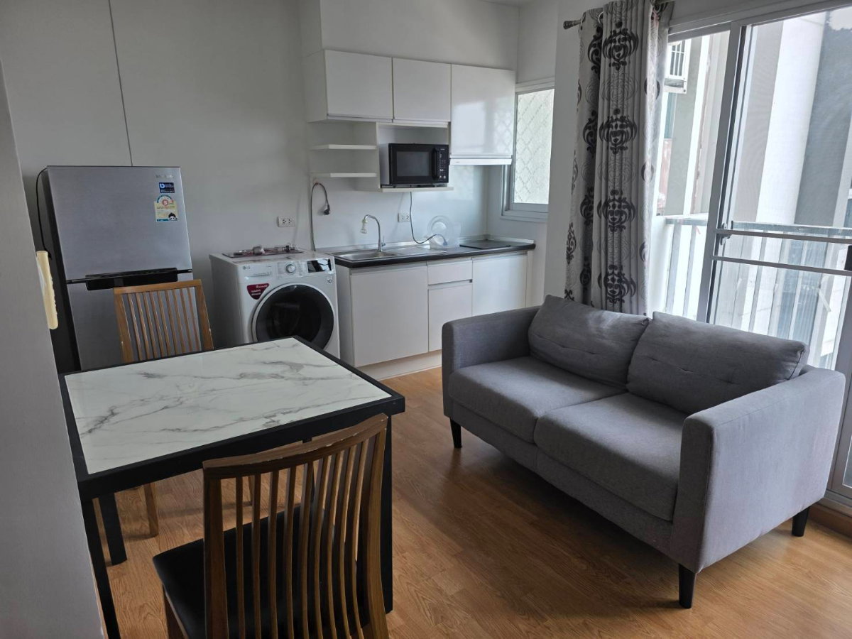 picture  The Parkland Phetkasem for Rent - 4/9