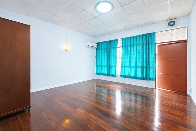 รูป BTSสะพานควาย 800ม. 3นอน 2น้ำ BigCสะพานควาย 800ม. ประดิพัทธ์ ทำออฟฟิศ ค้าขาย ร้านอาหาร ใกล้คอนโด10,000 Units - รูปที่ 4/8