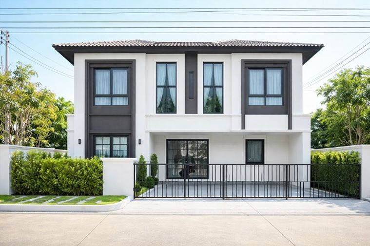 ใกล้เมกาบางนา 500 ม. 75ตร.วา 200ตร.ม. บ้านเดี่ยว 2 ชั้น 4 นอน 4 น้ำ พร้อมเฟอร์ฯ คอนคอร์เดียน