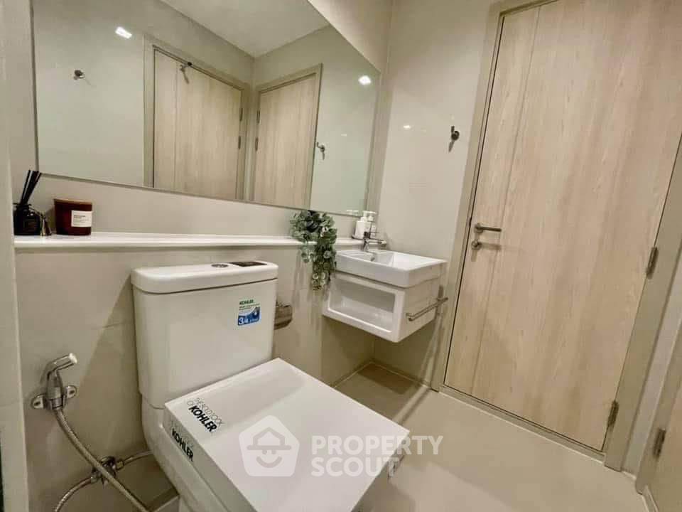 picture 2-BR Condo at Life One Wireless near BTS Phloen Chit (ID 2790744) - 3/20