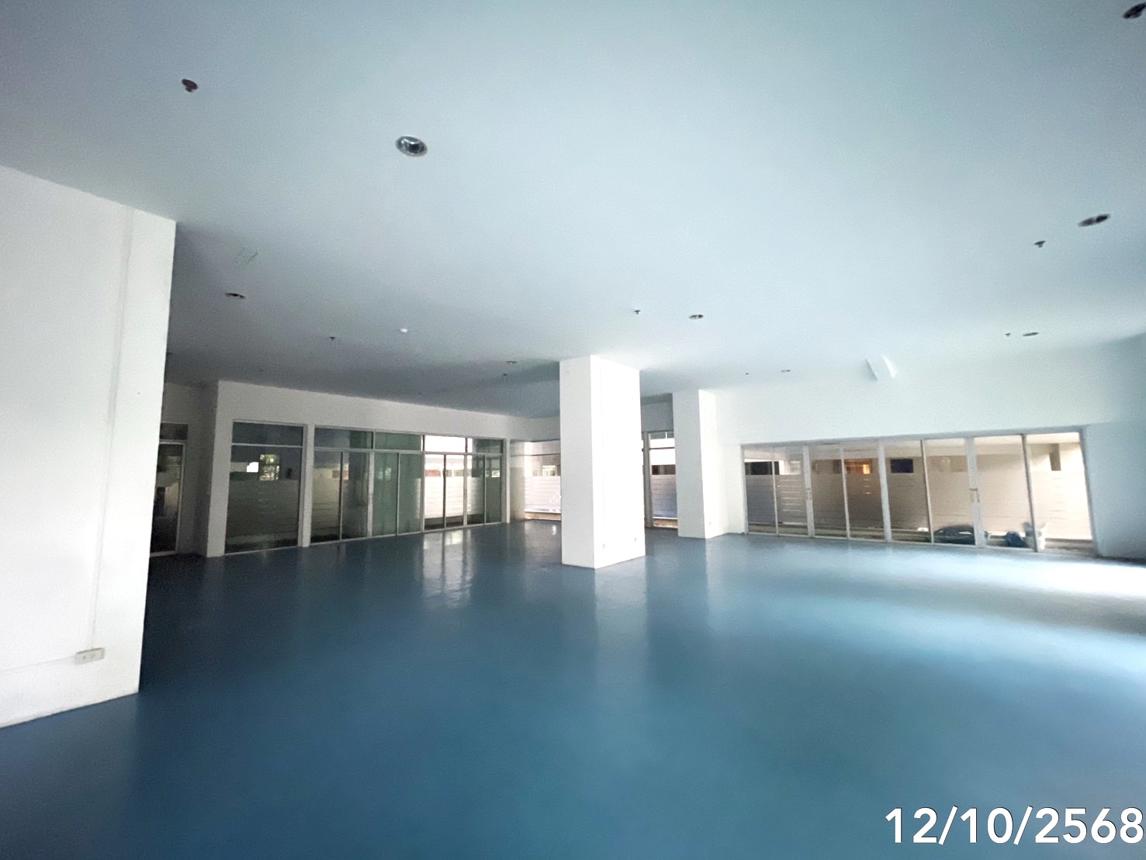 picture OFFICE 597.6 Sq.w. Bang Kapi Bangkok for 20.6M - 26/32