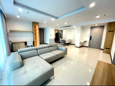 Condos for rent : For Rent Condo , Supalai Oriental Sukhumvit 39 , high floor , corner unit , wide frontage , MRT-Phetchaburi , Khlong Tan Nuea , Watthana , Bangkok , CX-150761 ✅ Live chat with us ADD LINE @connexproperty ✅