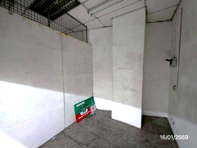 Office for sale Banthat Thong : OFFICE 14.37 Sq.w. Pom Prap Sattru Phai Bangkok for 4.3M