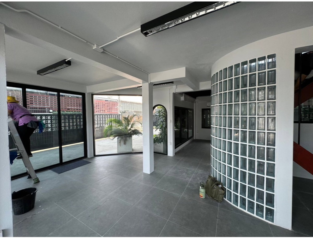 รูป ให้เช่าอาคาร 2 ชั้น ย่าน รัชดา-สุทธิสาร-ลาดพร้าว - รูปที่ 6/9