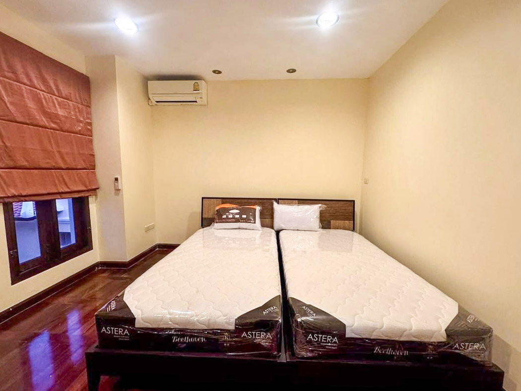picture 3 Bedroom Pool Villa for Rent Na Jomtien - 14/19
