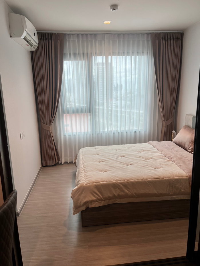 รูป 🏙 คอนโดใหม่ ใกล้รถไฟฟ้า เดินทางสะดวก เฟอร์ครบ - รูปที่ 2/14