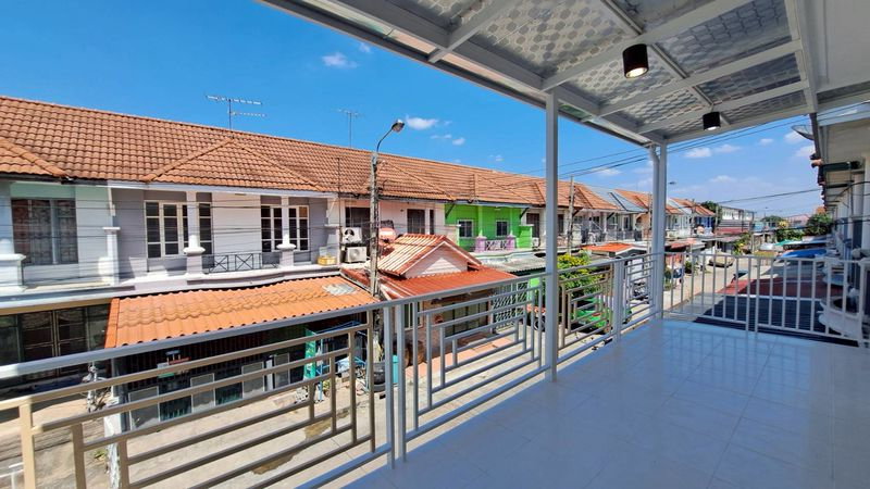 รูป ขายทาวน์เฮ้าส์บัวทอง 4 บ้านกล้วย-ไทรน้อย 18 ตร.ว. 4 นอน มีเทอเรส แต่งใหม่ ฟรีโอน - รูปที่ 18/20