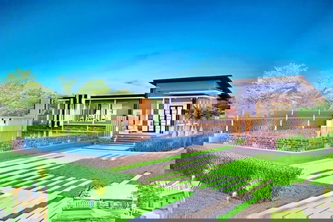 ย่านบางกรวย ให้เช่าบ้านทาวน์โฮม 2 ชั้น 25ตรว. 180ตรม. BRT บางบำหรุ 3นอน 2น้ำ 1จอดรถ 4แอร์ HomePro ราชพฤกษ์ ปิ่นเกล้า