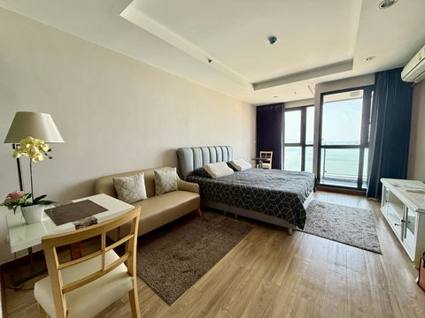 For rent Ladda Plus Sriracha, sea view, fully furnished, move in Ready