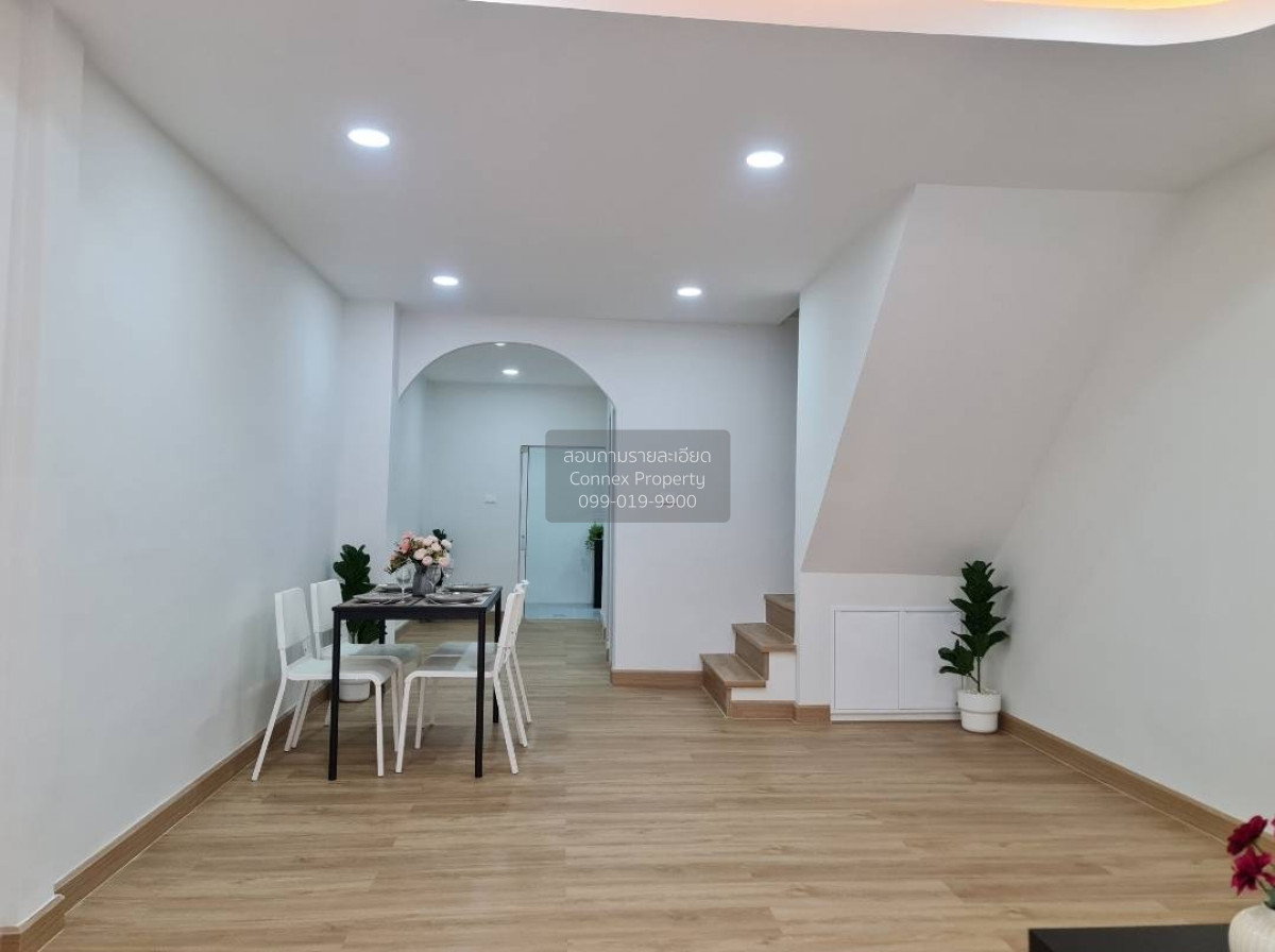 รูป ขายทาวน์เฮ้าส์/ทาวน์โฮม หมู่บ้าน เสนาวิลล่า 84 คลองจั่น เขต บางกะปิ กรุงเทพ CX-151217 ✅ ทักไลน์ @connexproperty ตอบทันที ทีมงานมืออาชีพ ✅ - รูปที่ 6/12