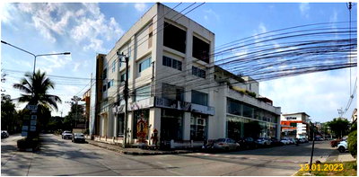 Land for sale Ruamchok Mall : LAND 827 Sq.w. Muang Chiang Mai Chiang Mai for 129.9M
