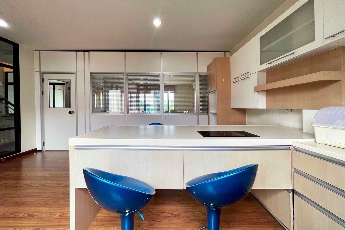 รูป WS7035 🚨 ด่วน! ให้เช่า โฮมออฟฟิศ 4 ชั้น ทำเลทองบางนา 🔥 บ้านกลางกรุง ออฟฟิศพาร์ค บางนา กม. 3 ติดถนนใหญ่ เพียง 80,000 บาท/เดือน - รูปที่ 4/28