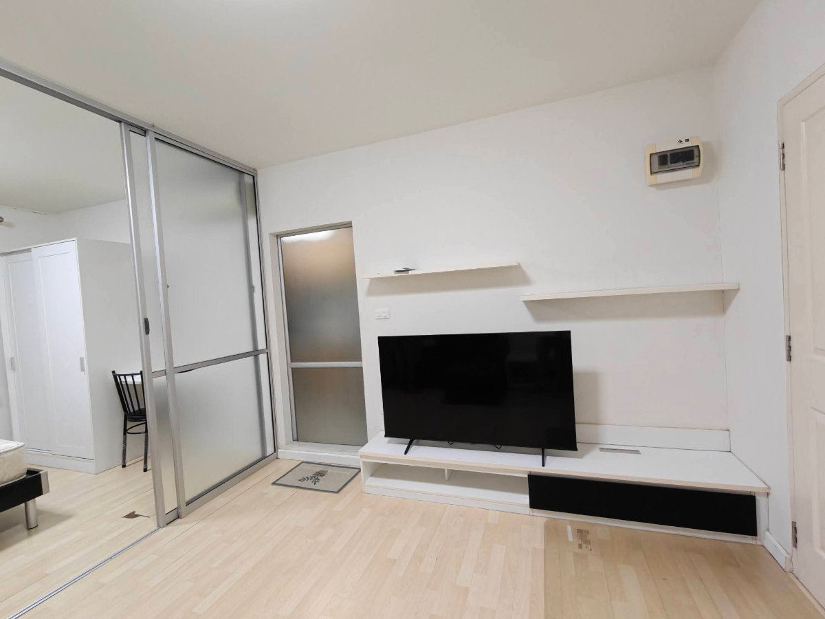 picture ðĨ DCONDO RAMINDRA | Corner Room Near Pink Line â Only 9,500 THB/Month! ðĨ - 2/8