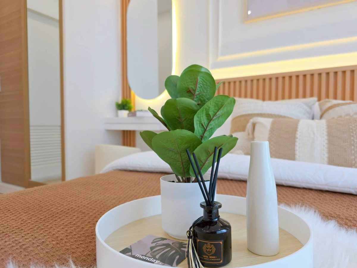 รูป ห้องใหญ่ ลดราคาพิเศษ ตกแต่งหรูหราจัดเต็ม ลากกระเป๋าใบเดียวเข้าอยู่ได้ทันที - รูปที่ 18/31