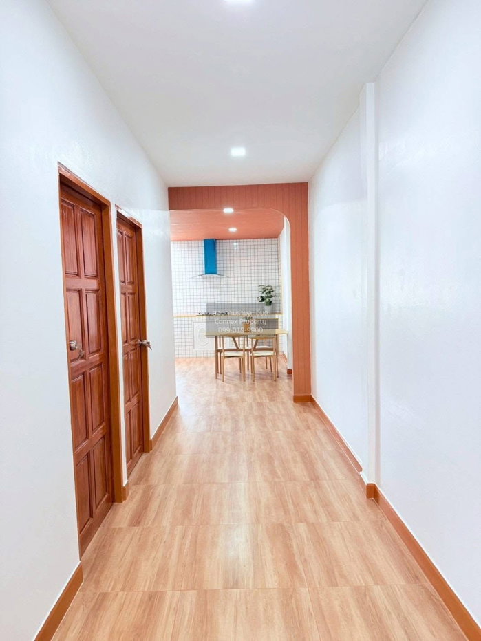 รูป ขายทาวน์เฮ้าส์/ทาวน์โฮม เพชรไพลิน พระยาสุเรนทร์ 35 รีโนเวทใหม่ บางชัน เขต คลองสามวา กรุงเทพ CX-150851 ✅ ทักไลน์ @connexproperty ตอบทันที ทีมงานมืออาชีพ ✅ - รูปที่ 4/12