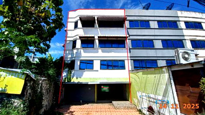 อาคารพาณิชย์ นิคมราชชลบุรี : อาคารพาณิชย์ 40 ตร.วา บ่อวินเมืองทอง ศรีราชา ชลบุรี 12.5M