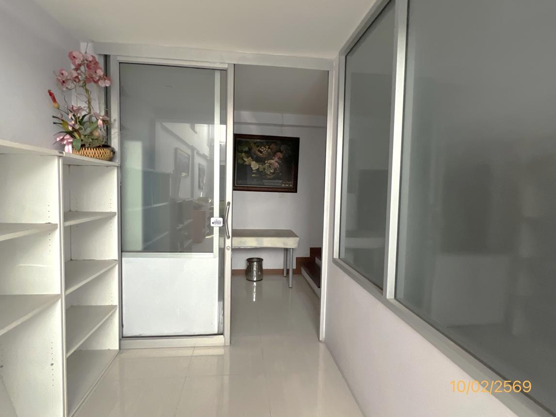 รูป อาคารพาณิชย์ 96.2 ตร.วา ยูนิค เพลส เขตคันนายาว กรุงเทพมหานคร 16.5M - รูปที่ 24/44