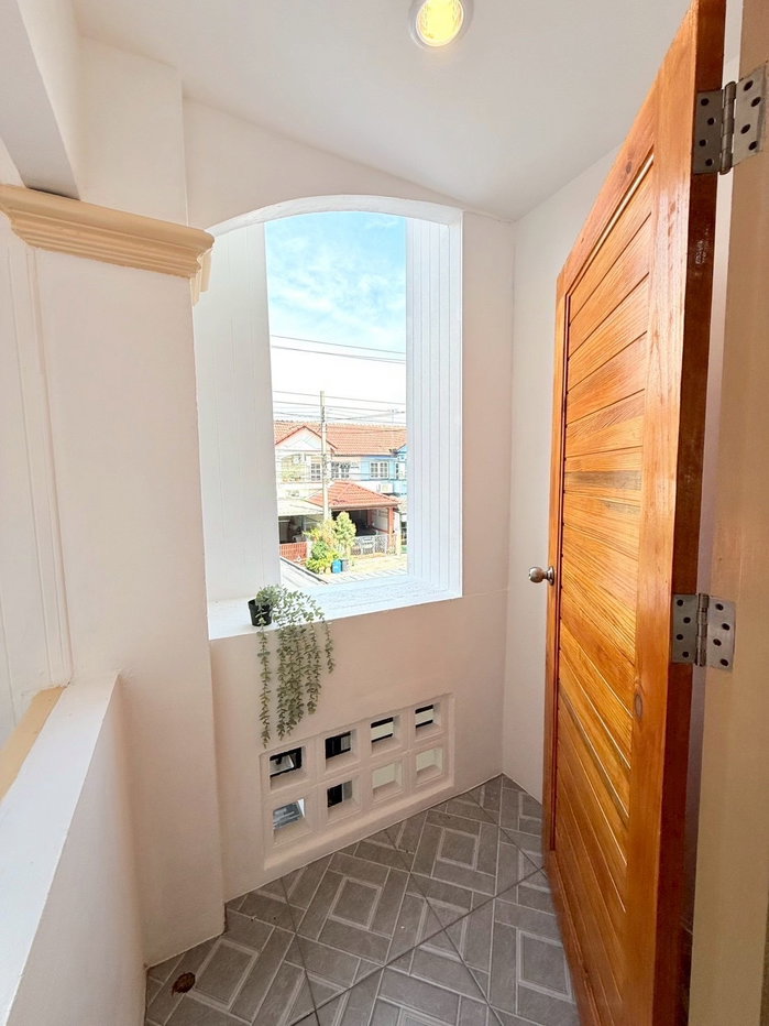 รูป ทาวน์เฮาส์ 2 ชั้น ม.ณัฐวรรณ สังฆสันติสุข 18 หนองจอก 2 ห้องนอน 18.9 ตร.ว. ราคา 1.79 ล้านบาท - รูปที่ 19/19