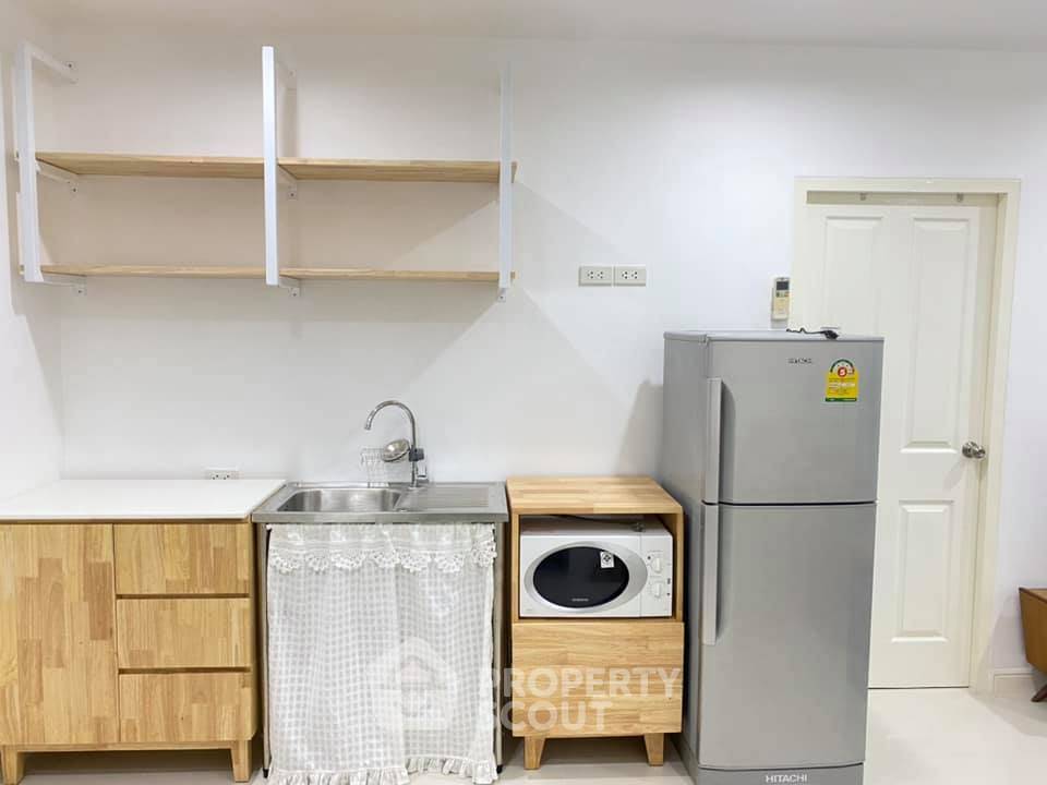 picture 2-BR Condo at A Space Asoke Hide Away near MRT Phra Ram 9 (ID 465428) - 7/13