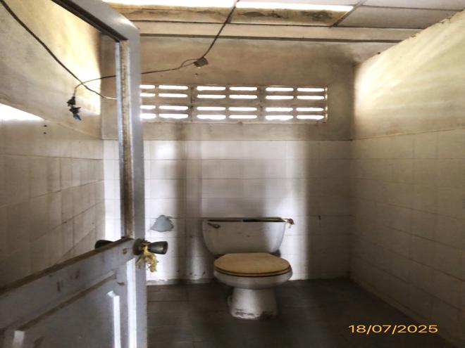 รูป อาคารพาณิชย์ 40 ตร.วา บ้านตาขุน สุราษฎร์ธานี 3.9M - รูปที่ 10/40
