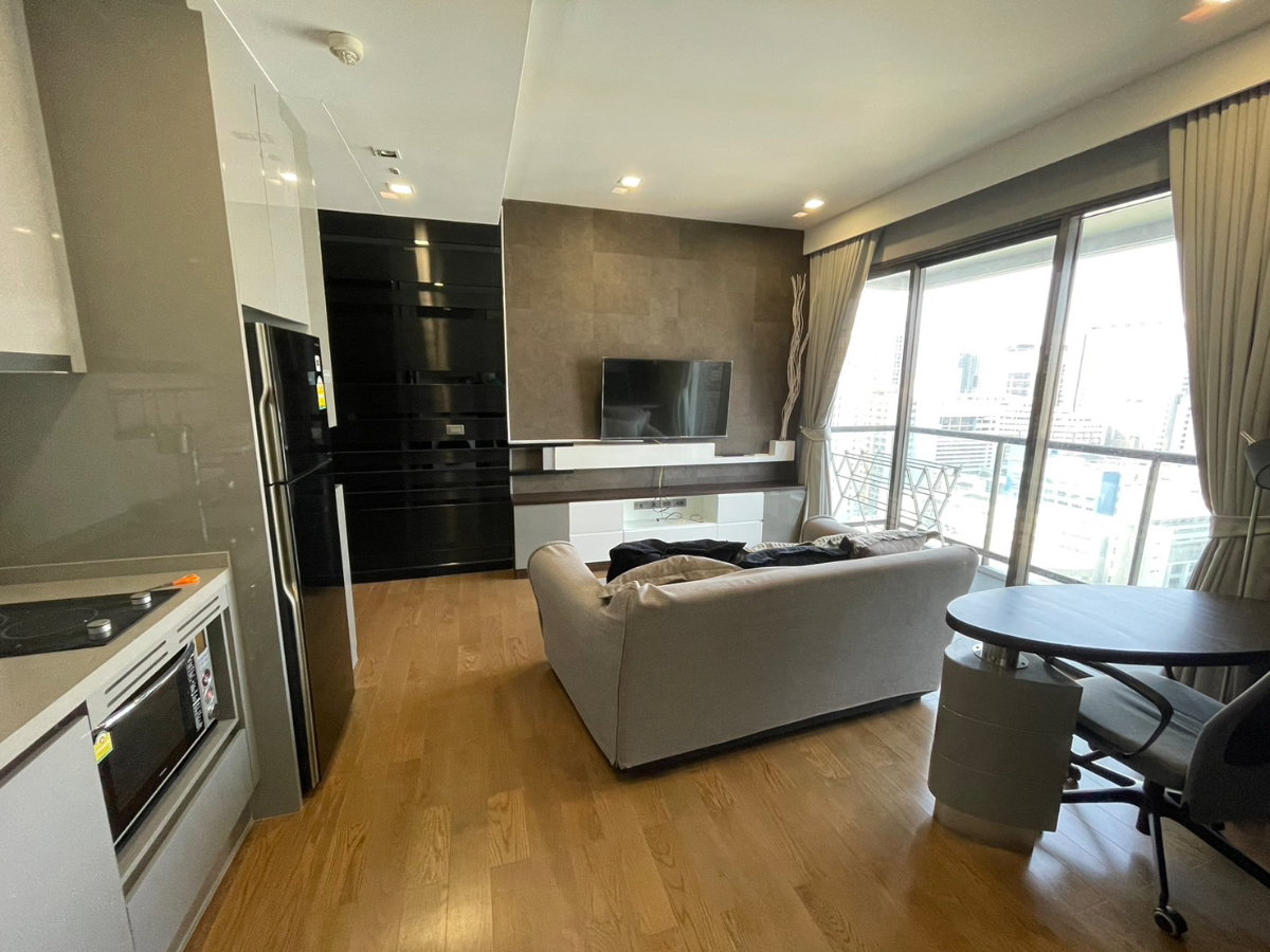 รูป ให้เช่าคอนโดเอ็ม พญาไท ห่างจาก BTS เพียง 100 เมตร - รูปที่ 1/23