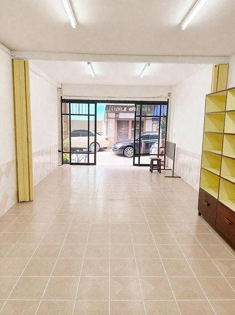 รูป ใกล้คอนโด10,000 Units BTSสะพานควาย 800ม. อาคารพาณิชย์ 3นอน 2น้ำ BigCสะพานควาย 800ม. ประดิพัทธ์ - รูปที่ 5/8