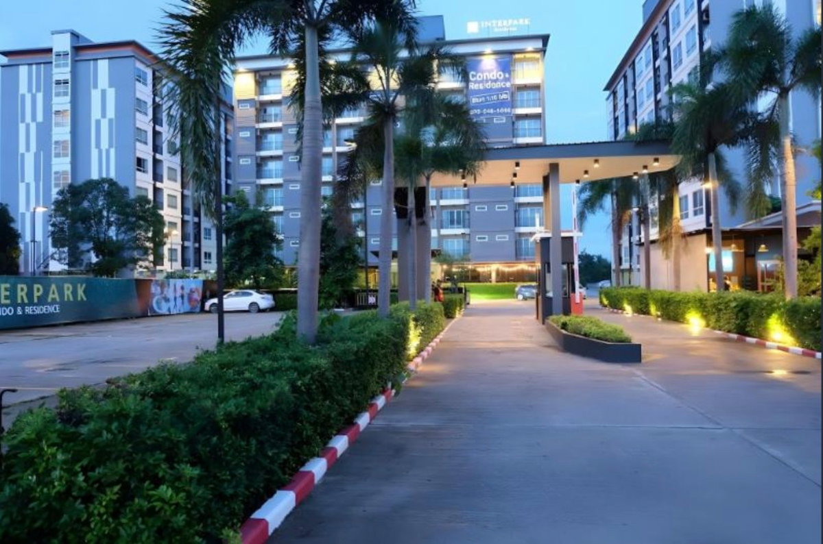 รูป ขาย!!! พร้อมผู้เช่า คอนโด Interpark ปลวกแดง–บ่อวิน (โครงการคอนโดโครตัน ระยอง) ใจกลางนิคม Eastern Seaboard (แต่งเฟอร์ฯ ครบ+เตียง 6 ฟุต) รับรายได้ทันที - รูปที่ 16/19